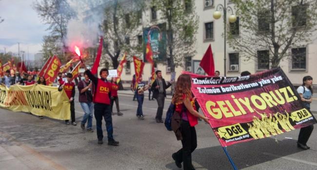 /galeriler/foto/20150501-1525-dgb-1-mayis-kareleri-2015/dgb-1-mayis-kareleri-2015-1.jpg