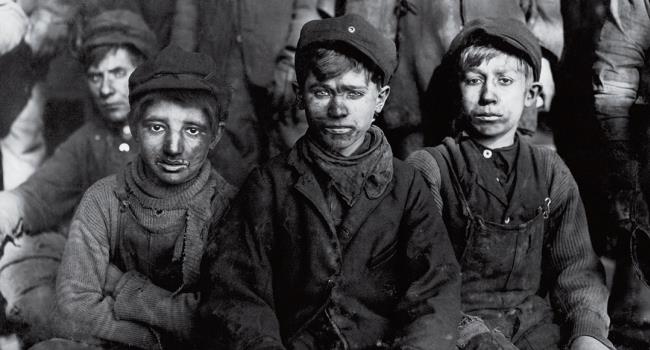 /galeriler/foto/20191103-1131-lewis-hinein-objektifinden-somurunun-fotograflari-2019/lewis-hinein-objektifinden-somurunun-fotograflari-2019-1.jpg