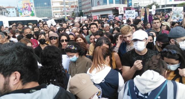 /galeriler/foto/20221003-0001-iranda-turkiyede-ve-her-yerde-ozgurluk/iranda-turkiyede-ve-her-yerde-ozgurluk-1.jpeg