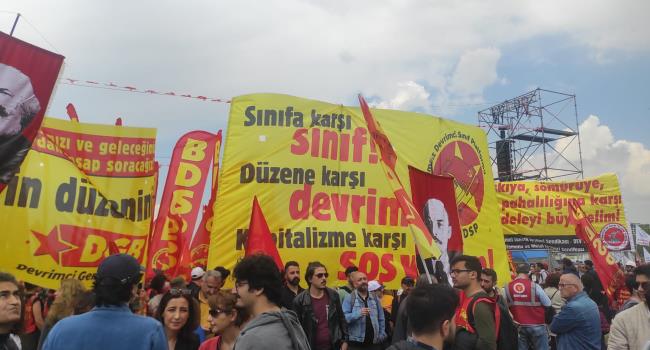 /galeriler/foto/20230501-2004-2023-istanbul-1-mayisi/2023-istanbul-1-mayisi-1.jpeg