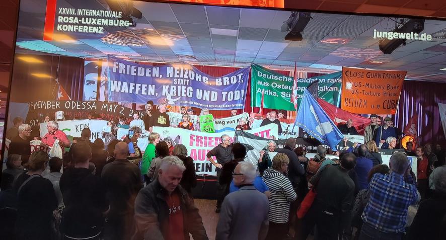 /images/haber/28-rosa-luxemburg-konferansinin-ardindan-1.jpeg